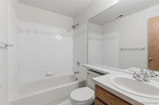 8082 Scarborough Drive Colorado Springs, CO 80920