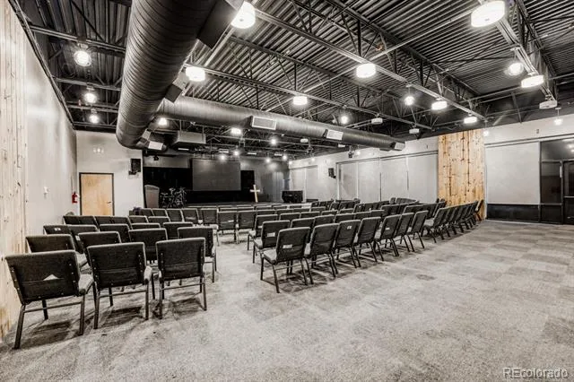 3995 Lewiston Aurora, CO 80011