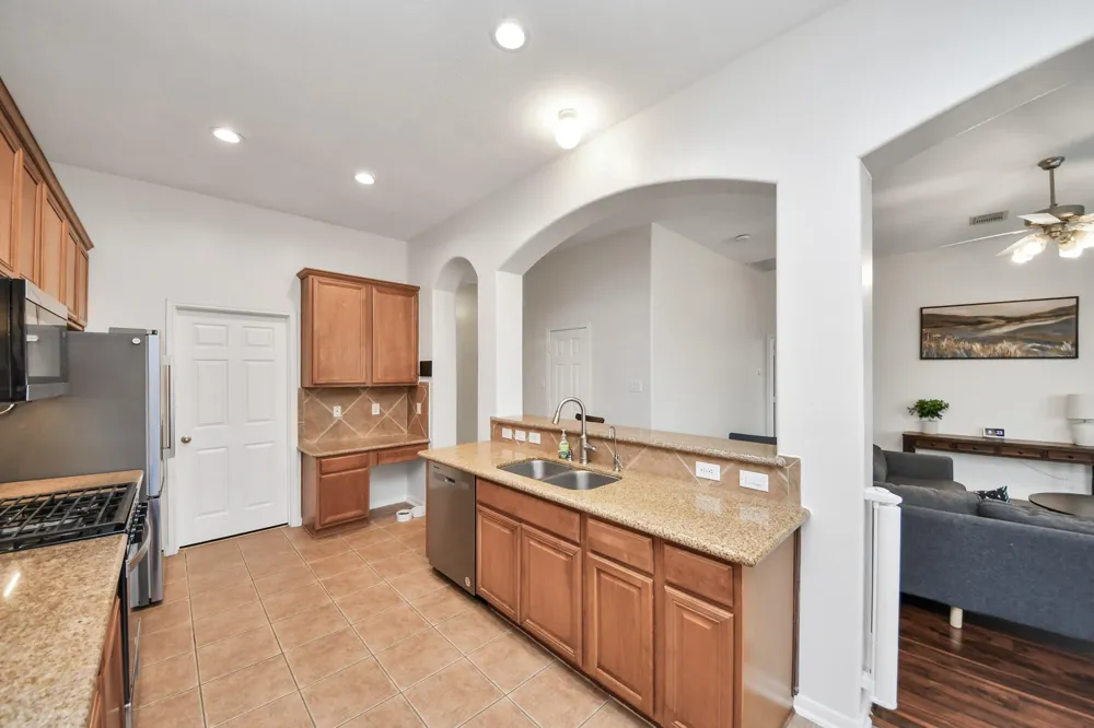 4118 Ferro Street Stafford, TX 77477