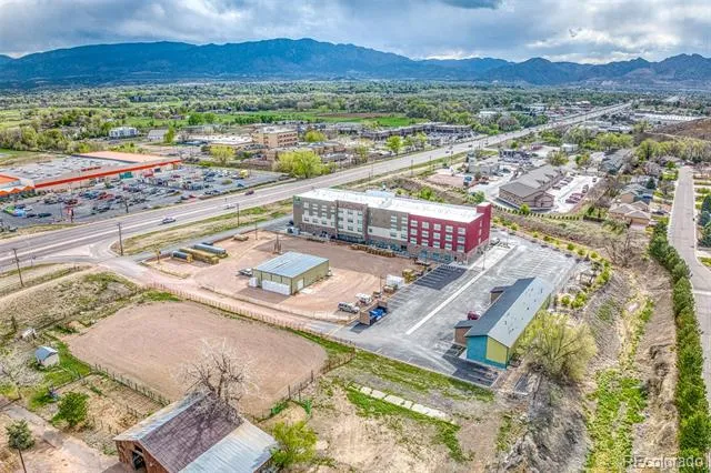 3275 E US Highway 50 Canon City, CO 81212