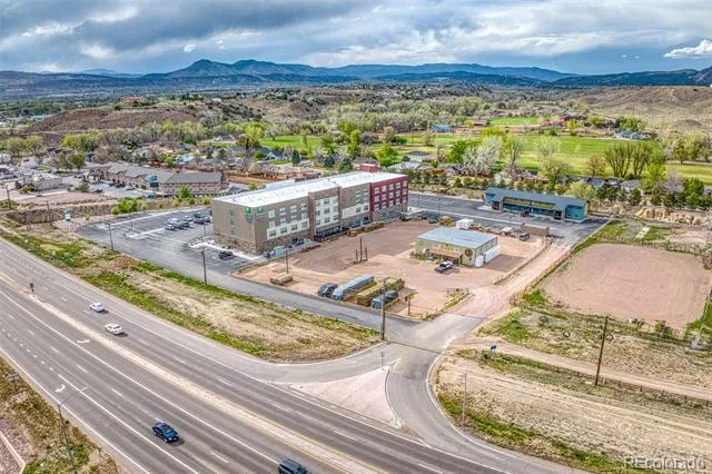 3275 E US Highway 50 Canon City, CO 81212