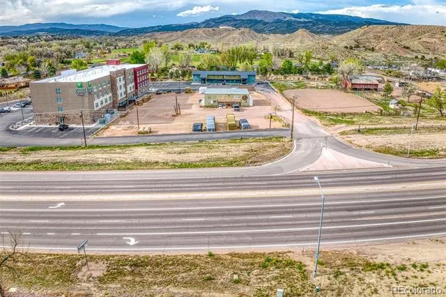 3275 E US Highway 50 Canon City, CO 81212