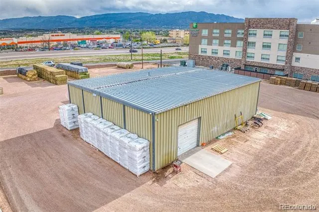 3275 E US Highway 50 Canon City, CO 81212