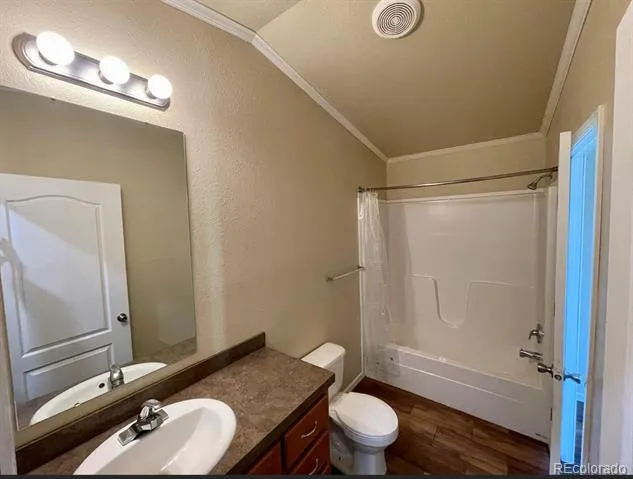 460 E Colfax Avenue Bennett, CO 80102