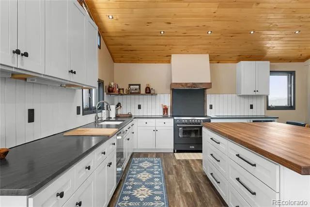 1400 Wild Bill Boulevard Westcliffe, CO 81252