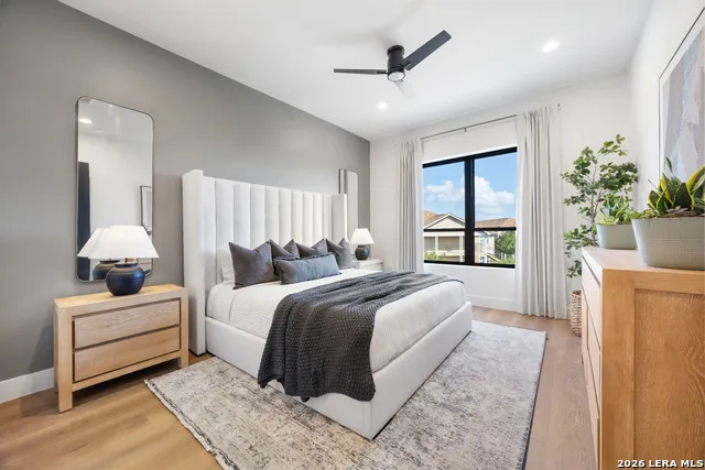 10899 S Hausman #401 San Antonio, TX 78250