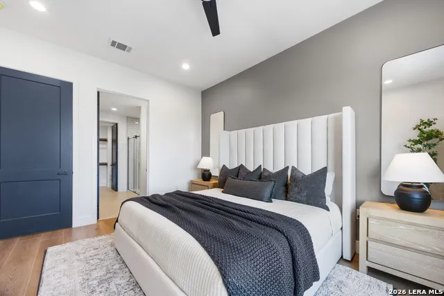 10899 S Hausman #401 San Antonio, TX 78250