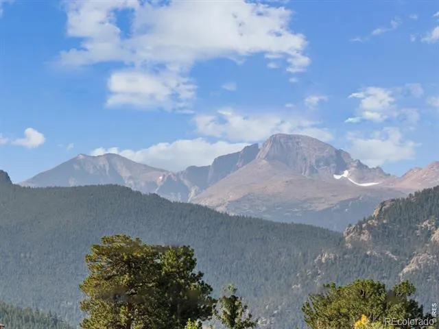 131 Willowstone Court Estes Park, CO 80517