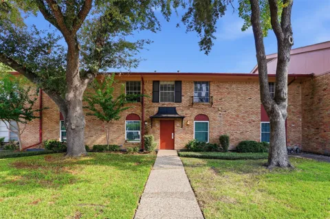 7600 Burgoyne Road #250