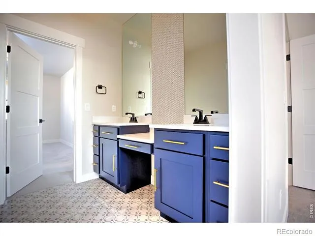 15261 Ypsilon Circle Mead, CO 80542