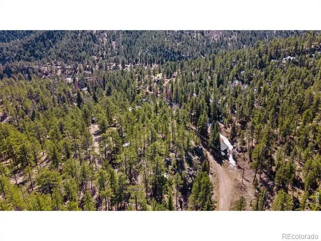 105 Fox Creek Road Glen Haven, CO 80532