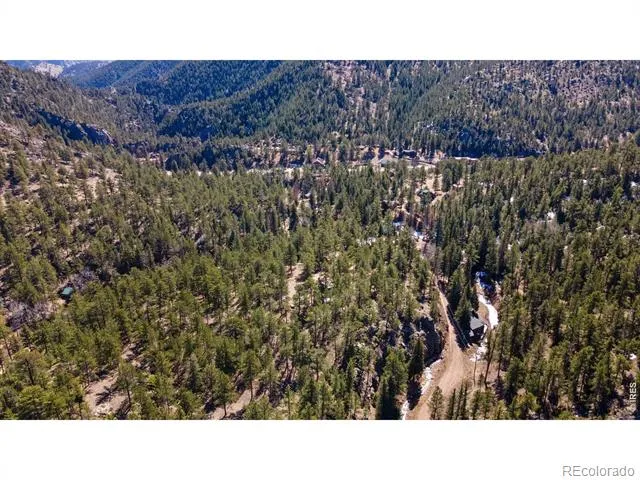 105 Fox Creek Road Glen Haven, CO 80532