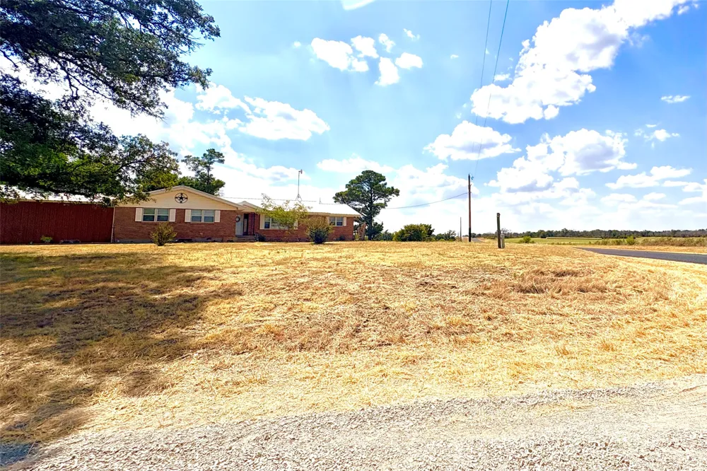 325 Highway 2563 Eastland, TX 76448