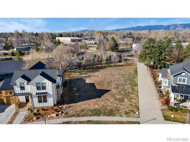 747 Peregoy Farms Way Fort Collins, CO 80521