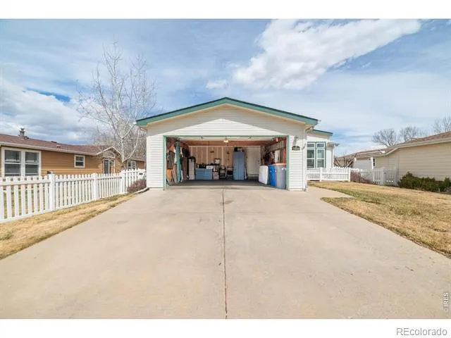 7805 Sunflower Green Frederick, CO 80530