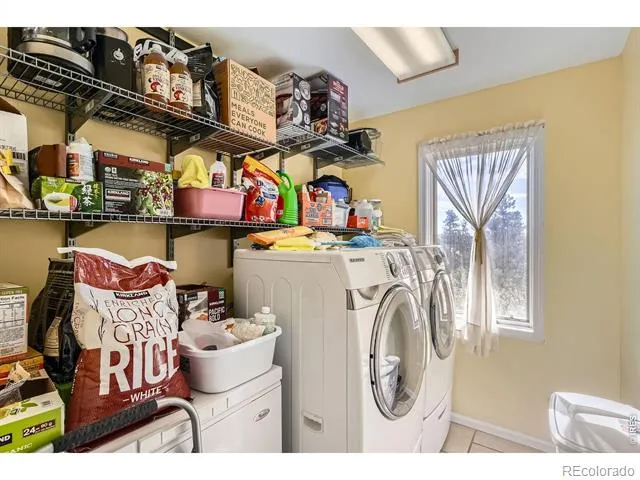 557 Highpoint Circle Black Hawk, CO 80422