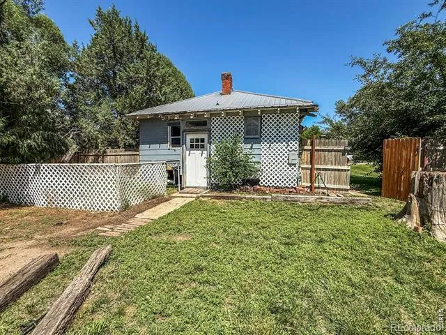 605 S Utah Avenue Haxtun, CO 80731