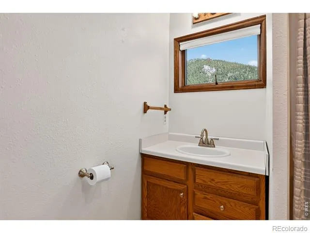 192 Nugget Hill Road Jamestown, CO 80455
