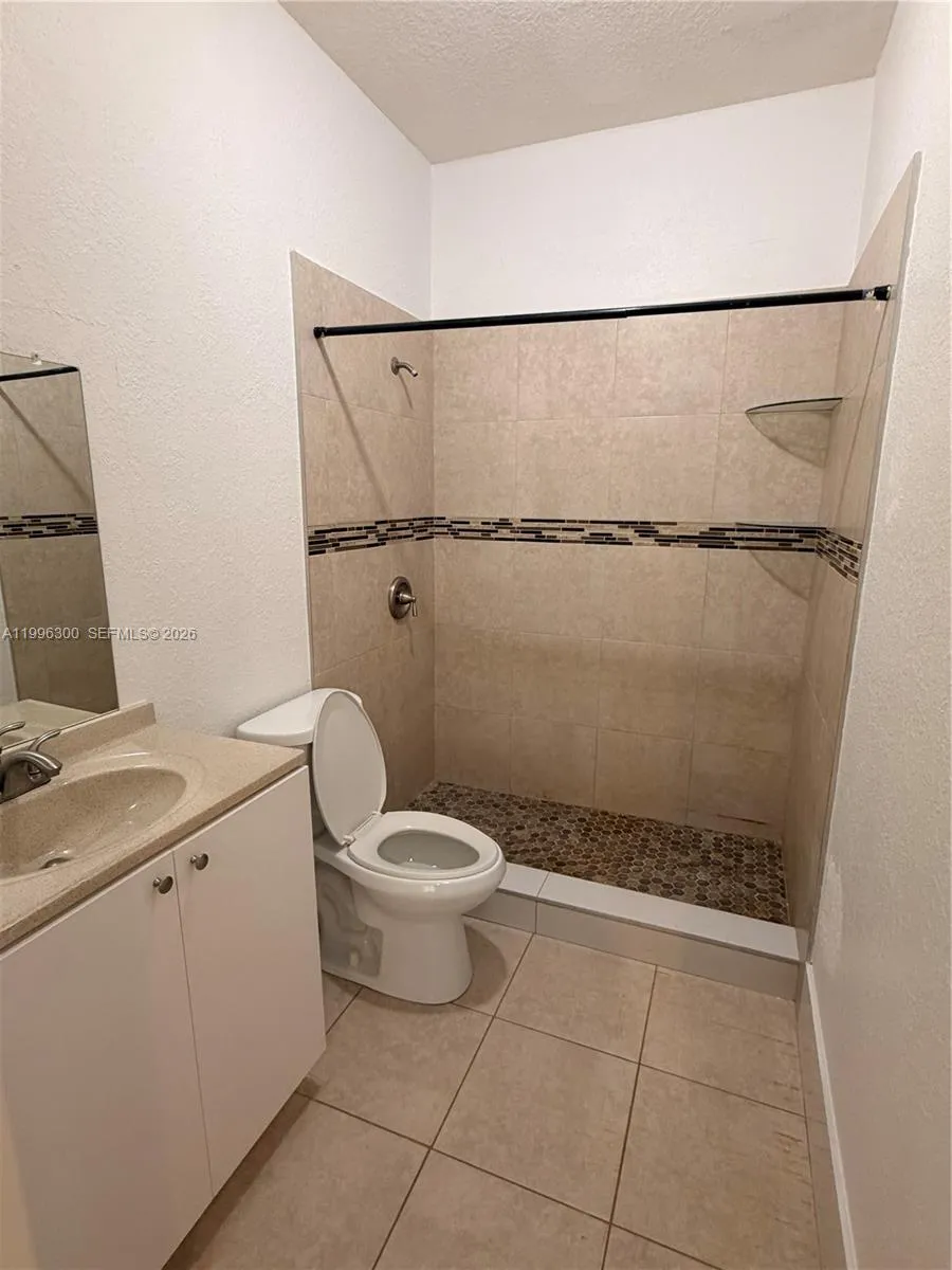 13264 Old Biscayne Dr #405 Homestead, FL 33033