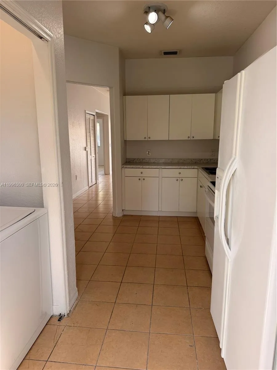 13264 Old Biscayne Dr #405 Homestead, FL 33033