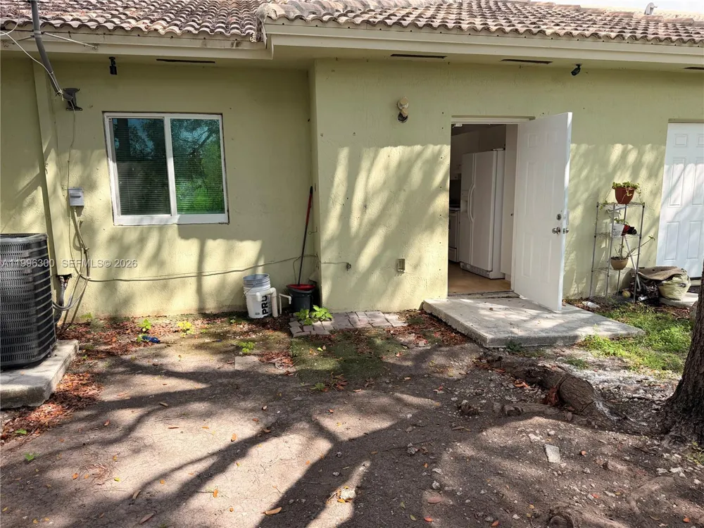 13264 Old Biscayne Dr #405 Homestead, FL 33033