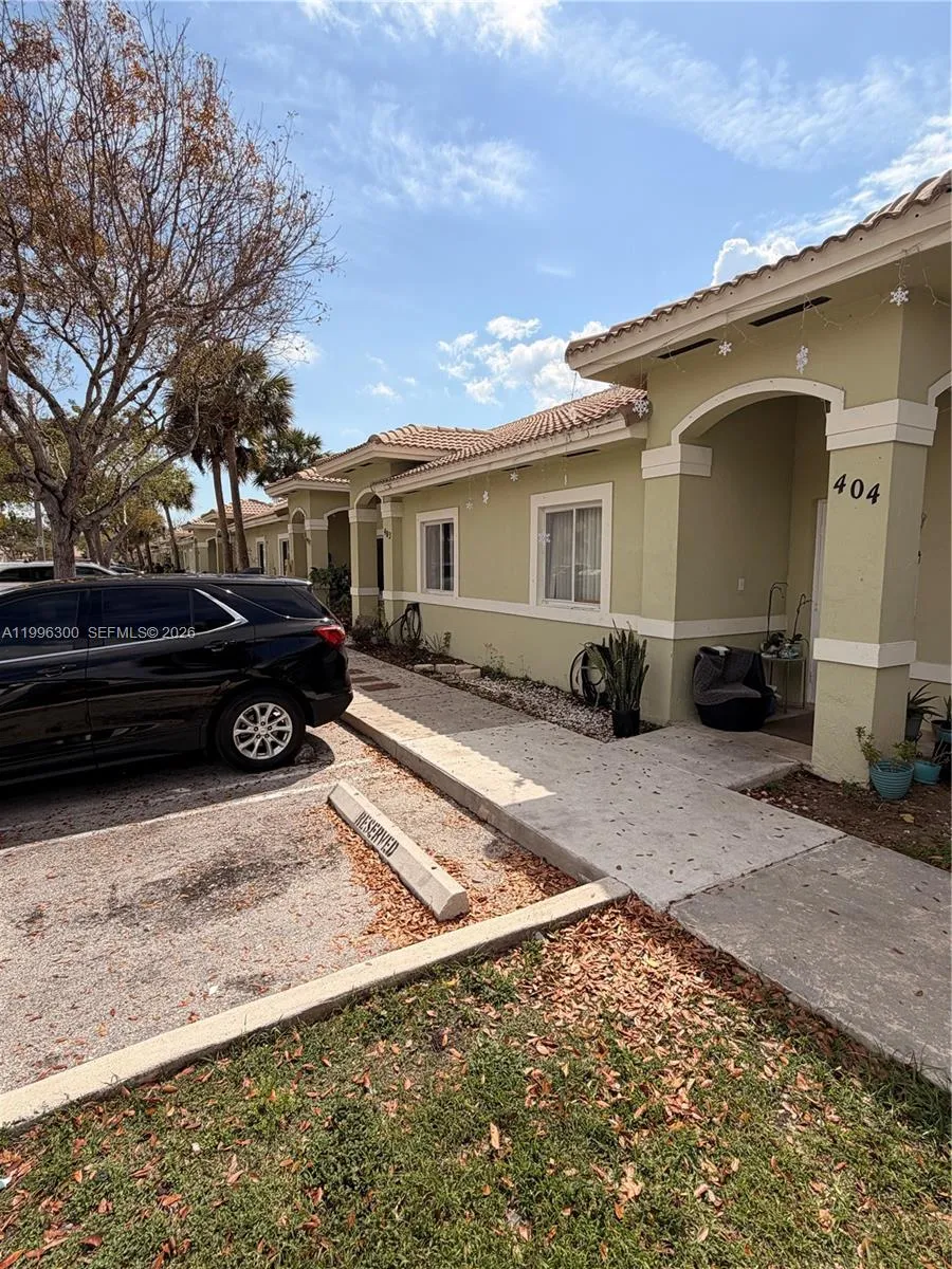 13264 Old Biscayne Dr #405 Homestead, FL 33033