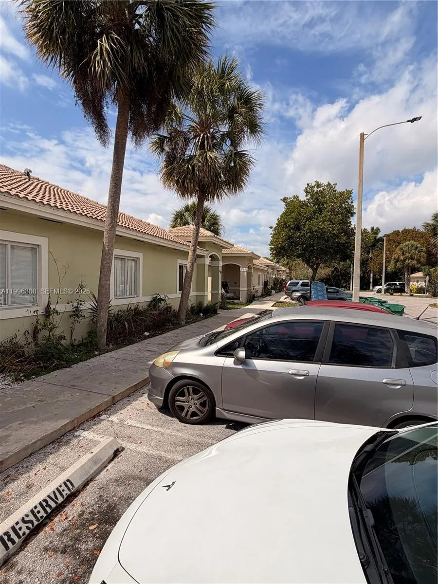 13264 Old Biscayne Dr #405 Homestead, FL 33033