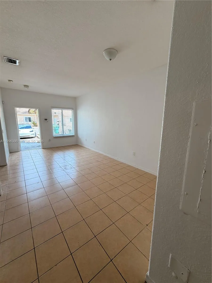 13264 Old Biscayne Dr #405 Homestead, FL 33033