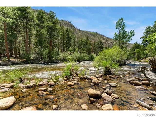 277 Riverside Drive Bellvue, CO 80512