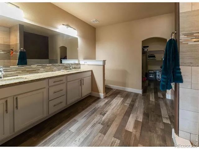 27850 Hopi Trail W Loveland, CO 80534