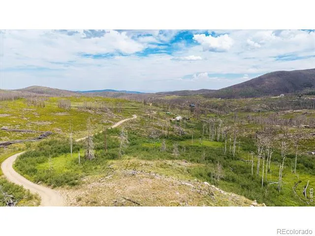 529 Quartz Road Bellvue, CO 80512