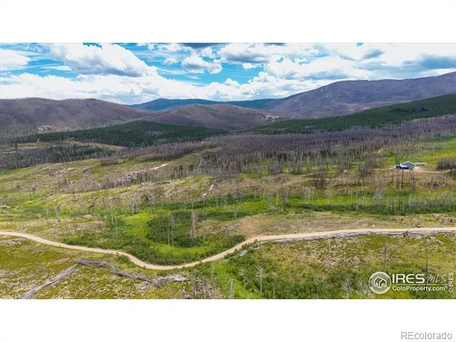 529 Quartz Road Bellvue, CO 80512