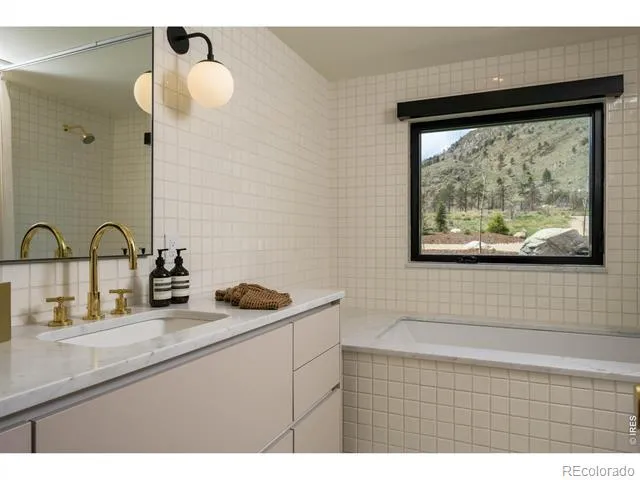 37797 W Highway 14 Bellvue, CO 80512