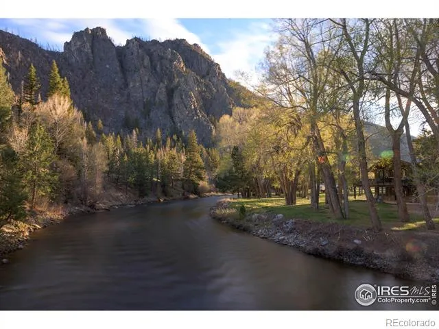 37797 W Highway 14 Bellvue, CO 80512