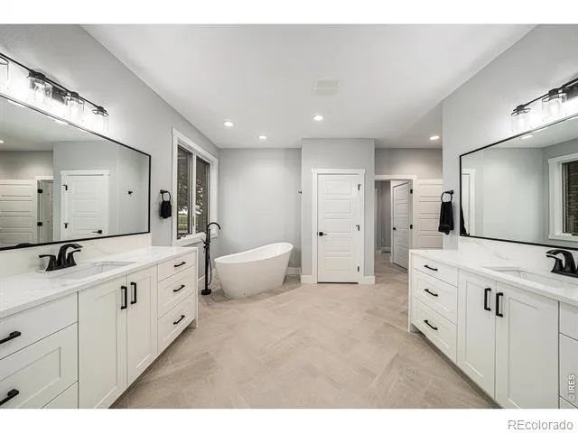 796 Abrams Way Loveland, CO 80537