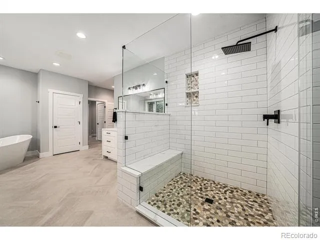 796 Abrams Way Loveland, CO 80537