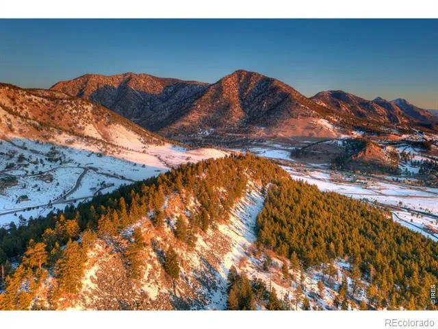 9352 Eastridge Road Golden, CO 80403