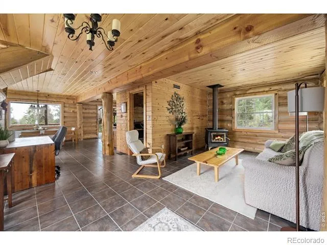 122 Elk Way Drake, CO 80515