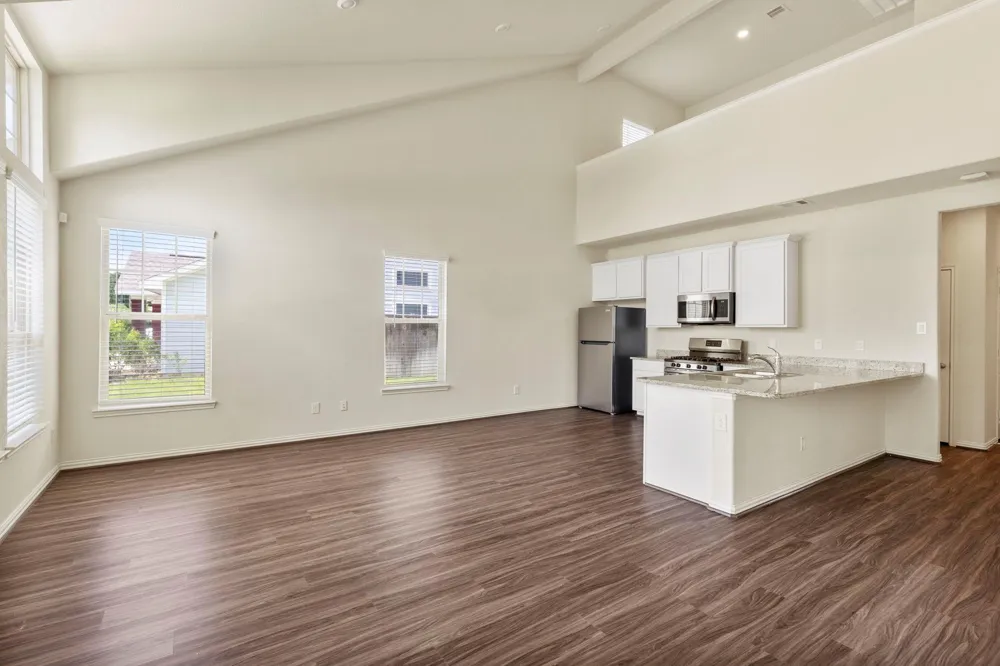 216 Lynx Trail Montgomery, TX 77316