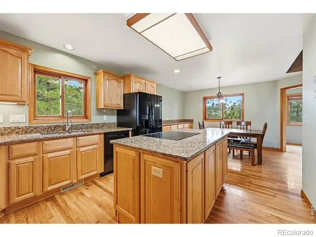 256 Choctaw Road Lyons, CO 80540