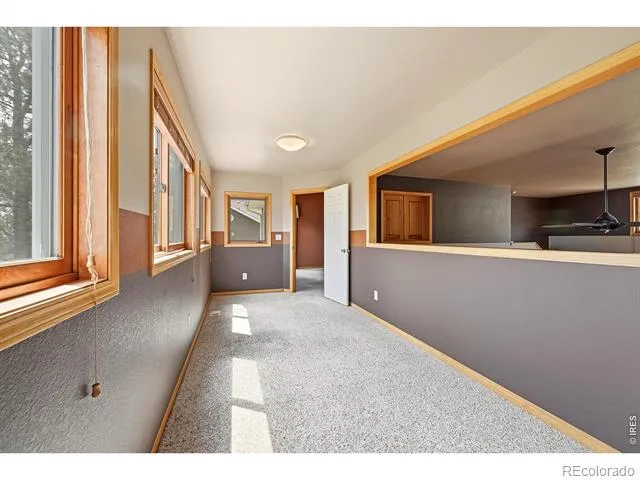 256 Choctaw Road Lyons, CO 80540