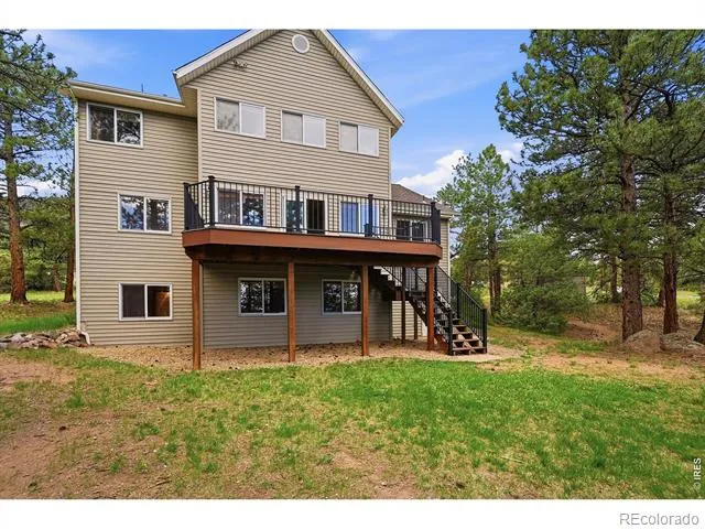 256 Choctaw Road Lyons, CO 80540