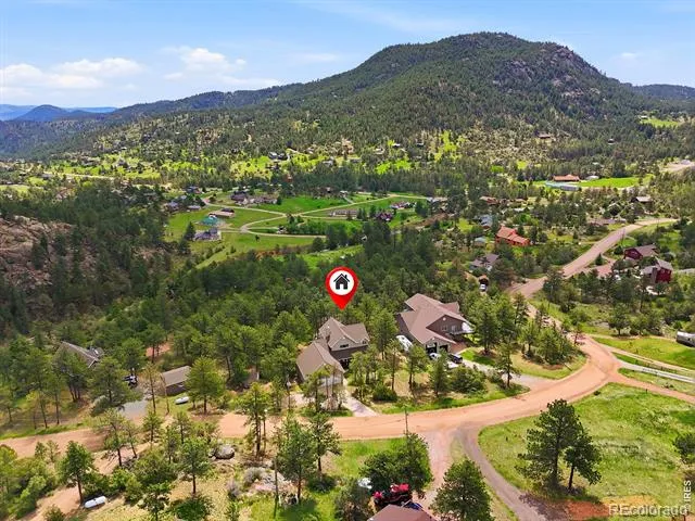 256 Choctaw Road Lyons, CO 80540