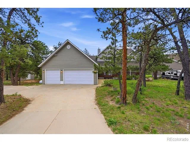 256 Choctaw Road Lyons, CO 80540
