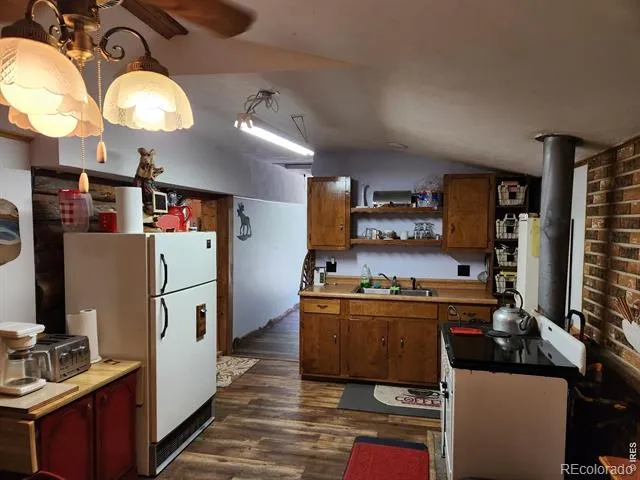 450 Peaceful Valley Road Lyons, CO 80540
