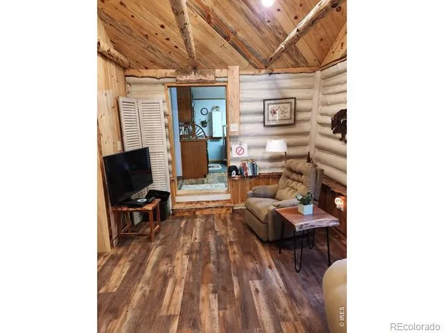 450 Peaceful Valley Road Lyons, CO 80540