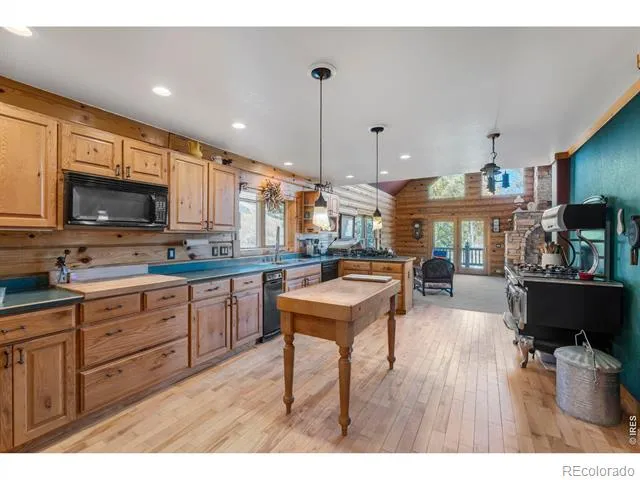 196 Mule Deer Drive Loveland, CO 80537
