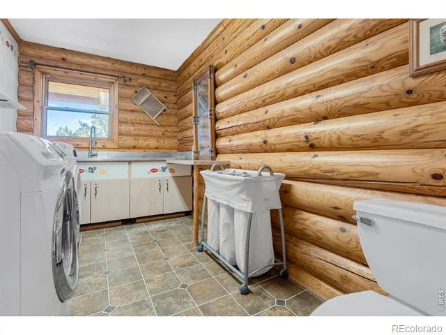 196 Mule Deer Drive Loveland, CO 80537