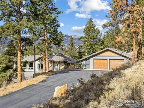 1267 Upper Venner Road