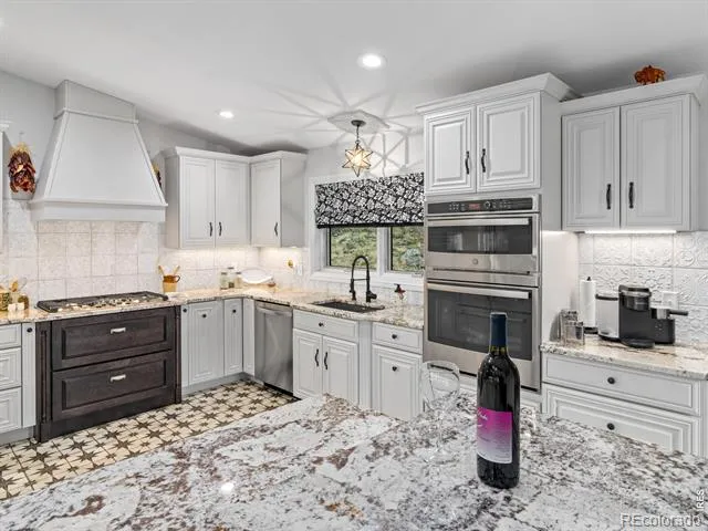 1267 Upper Venner Road Estes Park, CO 80517